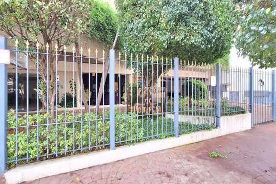 Fachada de apartamento à venda com 2 quartos, 63m² em Vila Anglo Brasileira, São Paulo