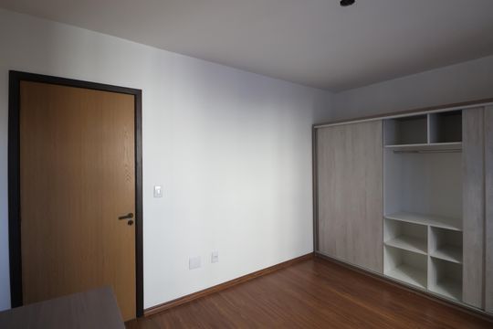 Quarto 2 de apartamento para alugar com 2 quartos, 122m² em Centro, Canoas