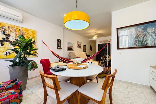 Sala de apartamento para alugar com 2 quartos, 90m² em Copacabana, Rio de Janeiro