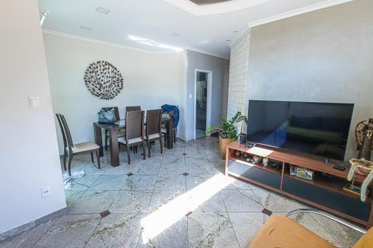 sala de casa à venda com 4 quartos, 130m² em Copacabana, Belo Horizonte