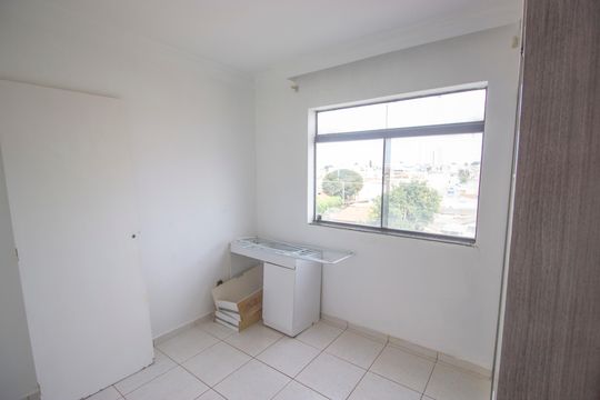 Apartamento para alugar com 2 quartos, 64m² em Conjunto F, Brasília