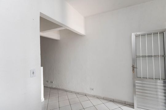 Cozinha de casa para alugar com 1 quarto, 40m² em Jardim Daysy, São Paulo