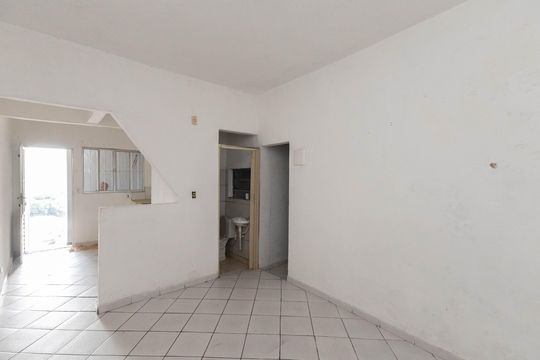 Casa para alugar com 1 quarto, 40m² em Jardim Daysy, São Paulo