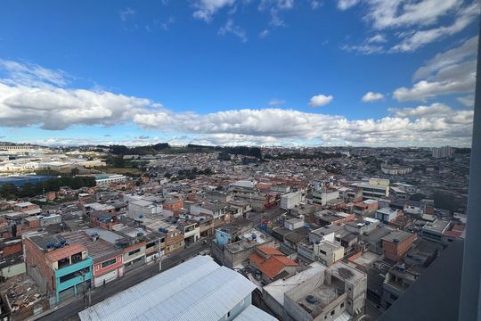 Vista da sala de apartamento para alugar com 2 quartos, 50m² em Jardim Lourdes, Ferraz de Vasconcelos