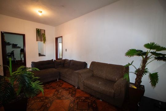 Apartamento para alugar com 3 quartos, 200m² em Betânia, Belo Horizonte