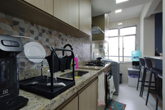 Cozinha - Armários de apartamento à venda com 2 quartos, 73m² em Taquara, Rio de Janeiro