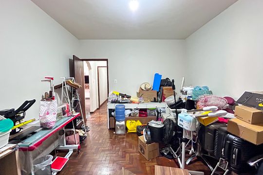 Casa à venda com 4 quartos, 244m² em Pedra Azul, Contagem
