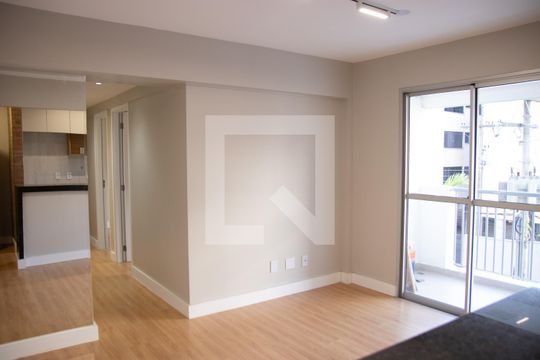Apartamento à venda com 3 quartos, 71m² em Vila Jaragua, Goiânia