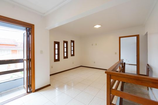 Casa para alugar com 5 quartos, 417m² em Harmonia, Canoas
