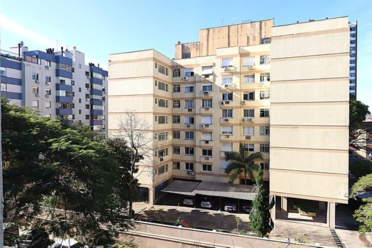 Vista do Quarto de apartamento à venda com 1 quarto, 44m² em Boa Vista, Porto Alegre