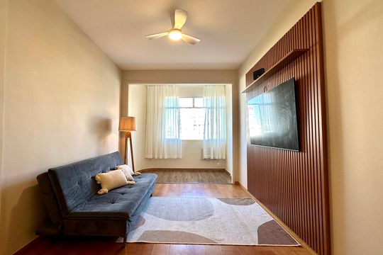 Apartamento à venda com 2 quartos, 46m² em Copacabana, Rio de Janeiro