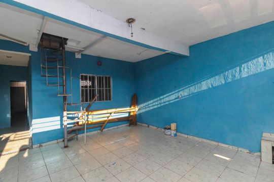 Garagem de casa para alugar com 2 quartos, 75m² em Iguatemi, São Paulo