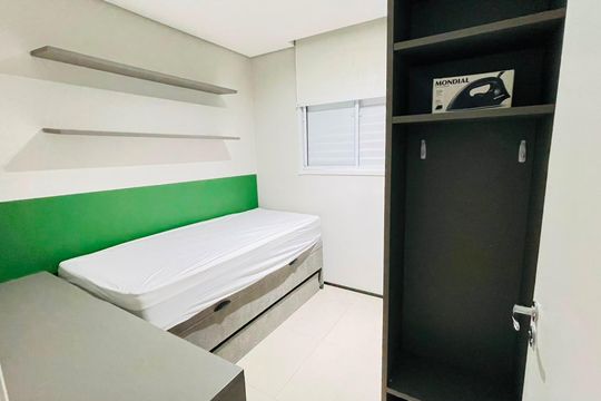 Quarto 2 de apartamento para alugar com 2 quartos, 39m² em Jardim Santa Paula, Cotia