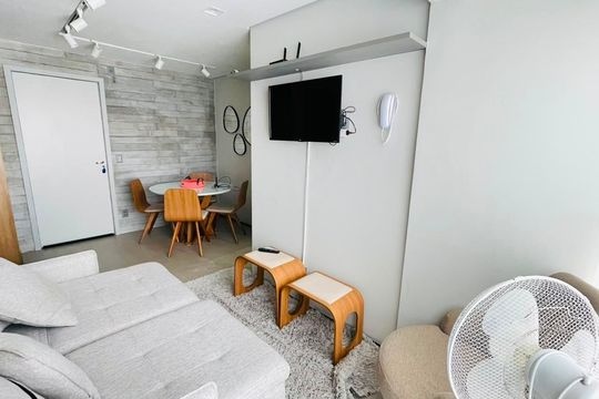 Sala de apartamento para alugar com 2 quartos, 39m² em Jardim Santa Paula, Cotia