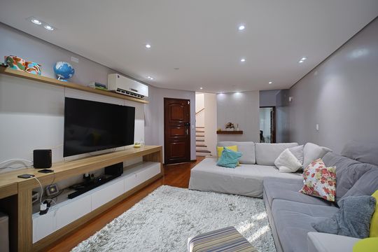 Sala de casa à venda com 4 quartos, 200m² em Vila Salete, São Paulo
