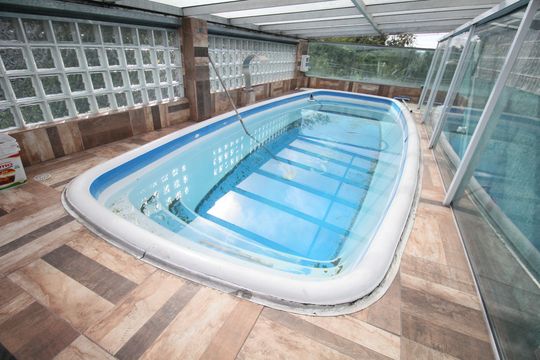 Casa para alugar com 3 quartos, 400m² em Jardim Mitsutani, São Paulo