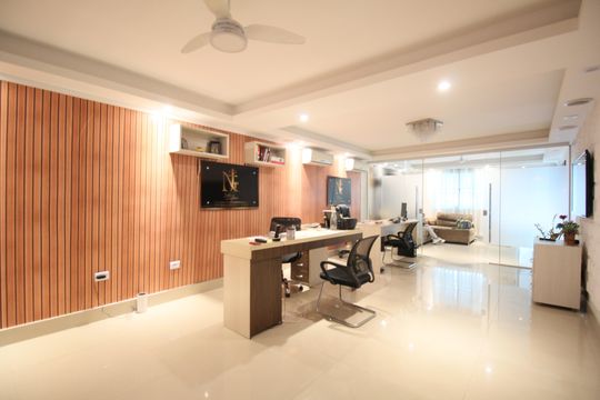 Casa para alugar com 3 quartos, 400m² em Jardim Mitsutani, São Paulo
