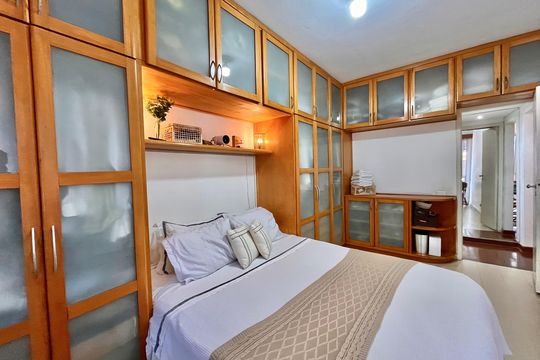 Quarto  de apartamento à venda com 2 quartos, 112m² em Gávea, Rio de Janeiro