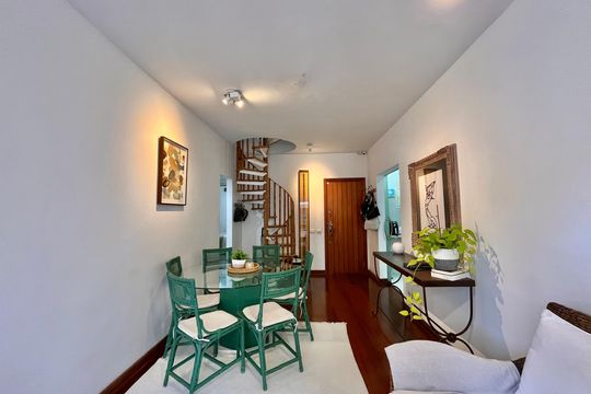 Sala de apartamento à venda com 2 quartos, 112m² em Gávea, Rio de Janeiro