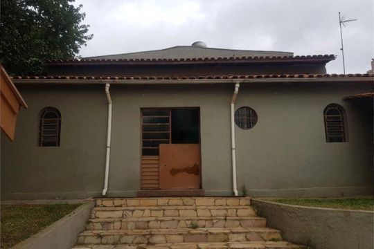 Casa à venda com 3 quartos, 458m² em Vila Arens II, Jundiaí