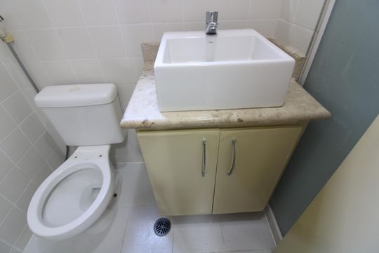 banheiro de apartamento à venda com 3 quartos, 60m² em Cidade Patriarca, São Paulo
