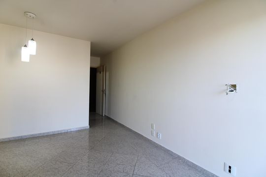 Sala de apartamento à venda com 3 quartos, 60m² em Cidade Patriarca, São Paulo