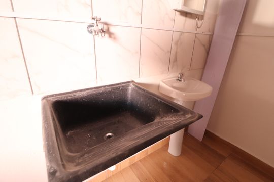 Cozinha e Área de Serviço de casa para alugar com 1 quarto, 50m² em Morumbi, Uberlândia