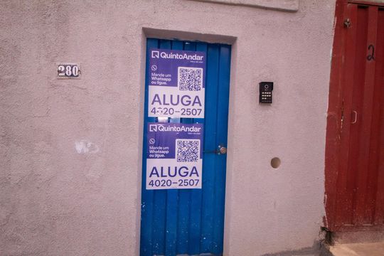 placa instalada dia 15/07- Código RHMH-255 de kitnet/studio para alugar com 1 quarto, 12m² em Aparecida 7ª Seção, Belo Horizonte