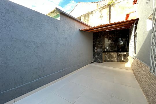 Área comum de casa para alugar com 2 quartos, 70m² em Encantado, Rio de Janeiro