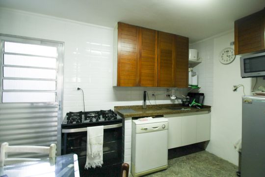 Casa à venda com 5 quartos, 305m² em Parque Sao Domingos, São Paulo