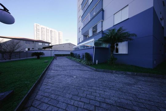 Apartamento à venda com 2 quartos, 53m² em Vila Guilhermina, São Paulo