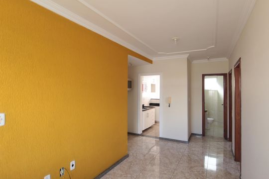 Sala de apartamento à venda com 2 quartos, 170m² em Santa Monica, Belo Horizonte