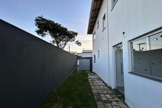 Casa à venda com 3 quartos, 150m² em São Salvador, Belo Horizonte