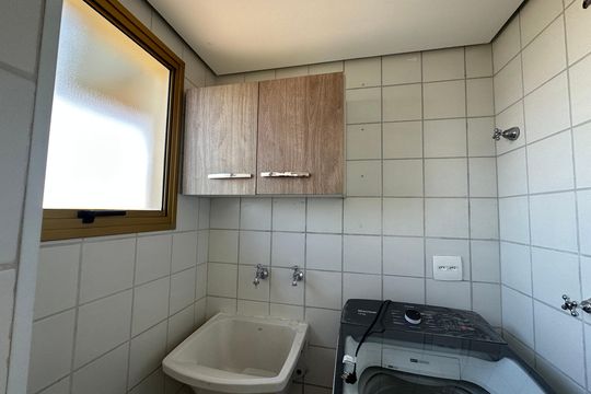 Área de Serviço de apartamento para alugar com 3 quartos, 107m² em Alphaville Industrial, Barueri