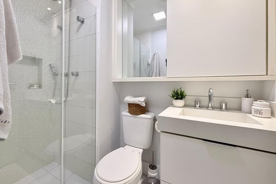 Banheiro Social  de apartamento à venda com 2 quartos, 77m² em Jardim Dom Bosco, São Paulo