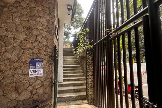 Placa de apartamento à venda com 3 quartos, 120m² em Gávea, Rio de Janeiro