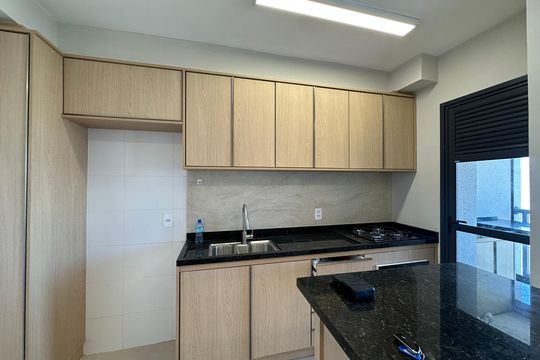 Cozinha de apartamento para alugar com 2 quartos, 48m² em Nova Aldeinha, Barueri