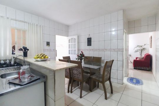 Cozinha de casa à venda com 3 quartos, 102m² em Guaianases, São Paulo