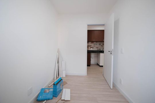 Quarto 1 de apartamento para alugar com 2 quartos, 36m² em Vila Nova, São Paulo
