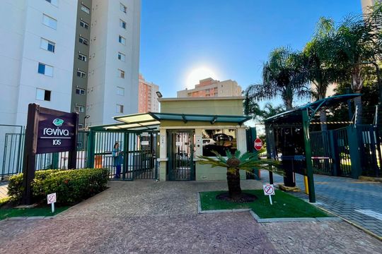 Fachada e portaria de apartamento para alugar com 2 quartos, 64m² em Jardim Nova Europa, Campinas