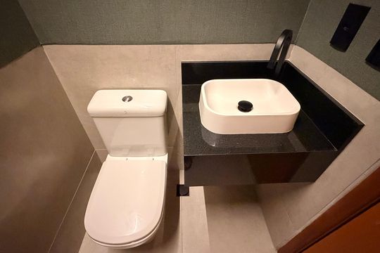 Lavabo de apartamento para alugar com 2 quartos, 70m² em Setor Pedro Ludovico, Goiânia