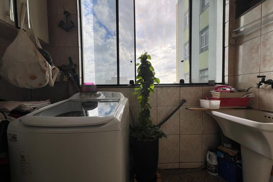 Apartamento à venda com 3 quartos, 110m² em Conjunto California, Belo Horizonte