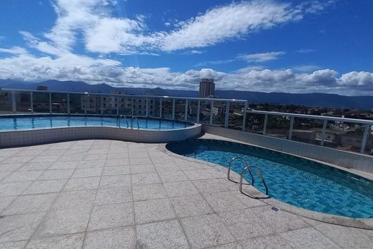 Área comum - Piscina de apartamento para alugar com 2 quartos, 46m² em Parque Sao Vicente, São Vicente