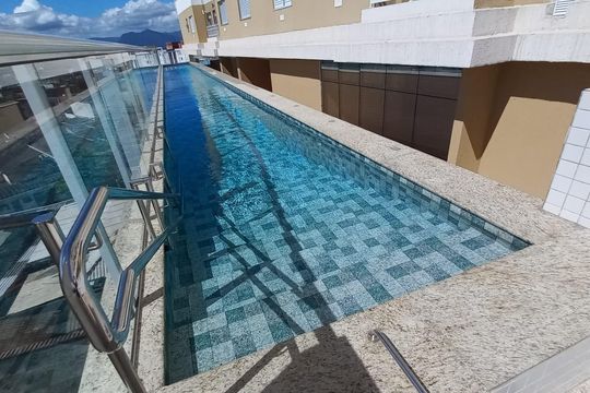 Área comum - Piscina de apartamento para alugar com 2 quartos, 46m² em Parque Sao Vicente, São Vicente