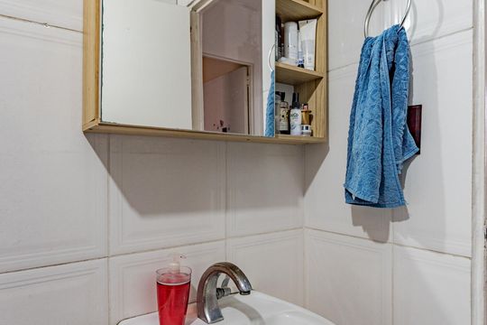 Banheiro de apartamento à venda com 3 quartos, 64m² em Vila Moraes, São Paulo
