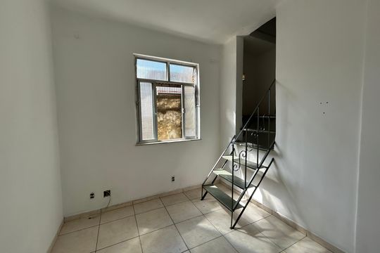 Sala de casa para alugar com 2 quartos, 80m² em Cachambi, Rio de Janeiro