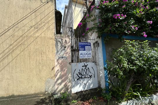 Fachada  de casa para alugar com 2 quartos, 80m² em Cachambi, Rio de Janeiro