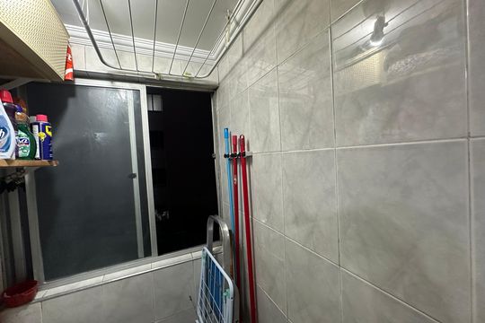 Lavanderia de apartamento à venda com 2 quartos, 48m² em Jardim Regina, São Paulo