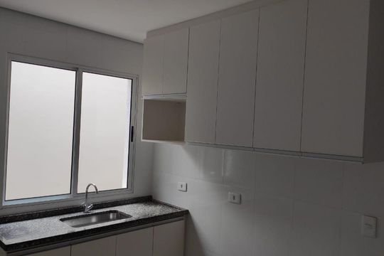 Cozinha de casa de condomínio à venda com 2 quartos, 160m² em Jardim California, Barueri