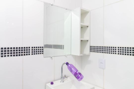 Banheiro de apartamento para alugar com 2 quartos, 56m² em Jardim Etelvina, São Paulo